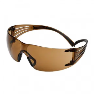 3M™ SecureFit™ 400 Okulary ochronne z powłoką Scotchgard™, czarno-brązowe zauszniki, brązowe soczewki, SF405SGAF-BLA-EU